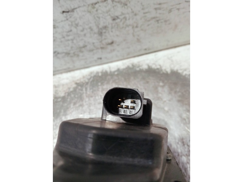 Recambio de valvula egr para volkswagen passat berlina (3c2) referencia OEM IAM 03G131501 216035358 