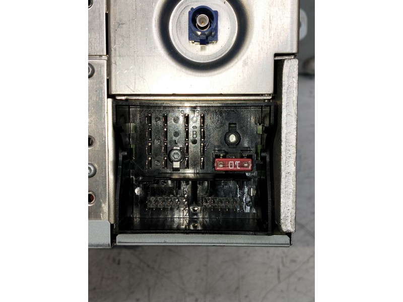 Recambio de sistema navegacion gps para volkswagen passat berlina (3c2) referencia OEM IAM 1K0035198B 7612002064 