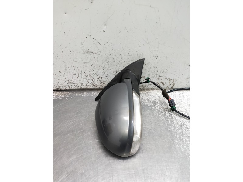 Recambio de retrovisor derecho para volkswagen passat berlina (3c2) referencia OEM IAM ELECTRICO 1 ENCHUFE 6 CABLES