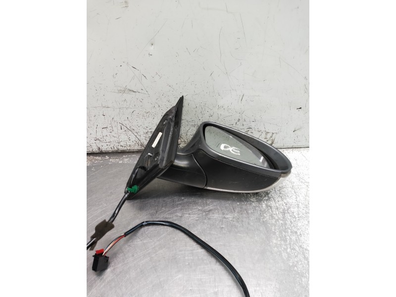 Recambio de retrovisor derecho para volkswagen passat berlina (3c2) referencia OEM IAM ELECTRICO 1 ENCHUFE 6 CABLES