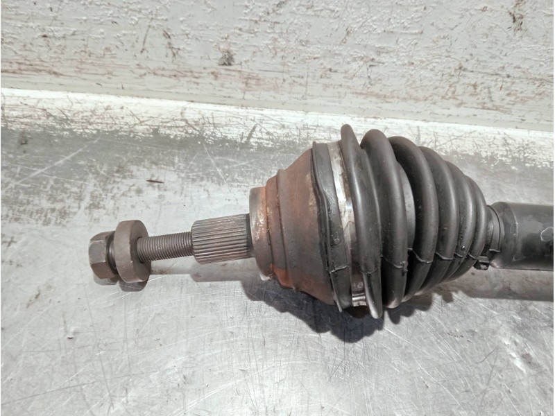 Recambio de transmision delantera derecha para volkswagen passat berlina (3c2) referencia OEM IAM 1K0407272  