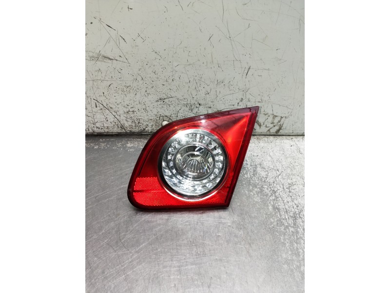 Recambio de piloto trasero derecho interior para volkswagen passat berlina (3c2) referencia OEM IAM 3C5945094  