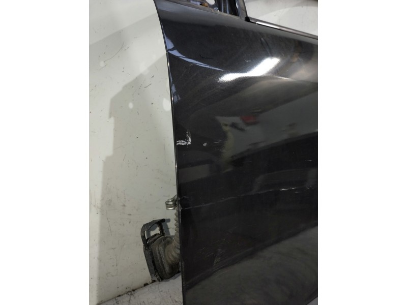Recambio de puerta delantera izquierda para renault megane iii coupe dynamique referencia OEM IAM   3P