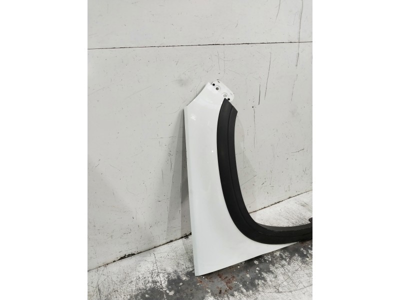 Recambio de aleta delantera derecha para volkswagen tiguan (5n2) referencia OEM IAM   