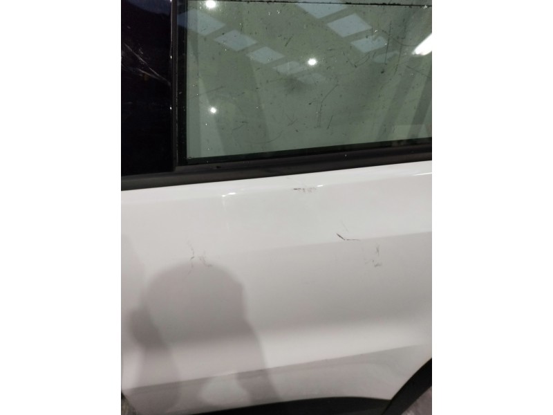 Recambio de puerta trasera izquierda para volkswagen tiguan (5n2) referencia OEM IAM   5P