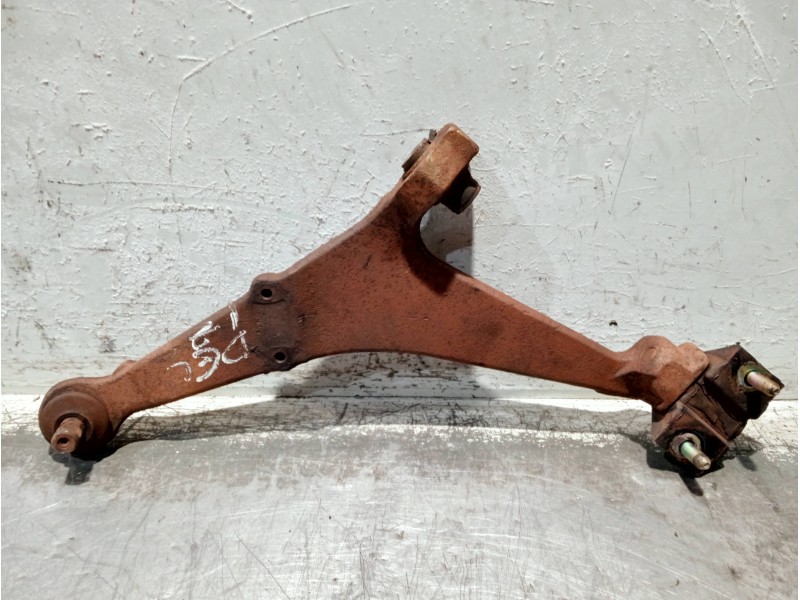 Recambio de brazo suspension inferior delantero izquierdo para citroen saxo referencia OEM IAM   