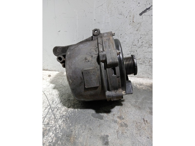Recambio de alternador para mercedes clase m (w163) referencia OEM IAM 01220AA1P0 A0001502250 A6281540103