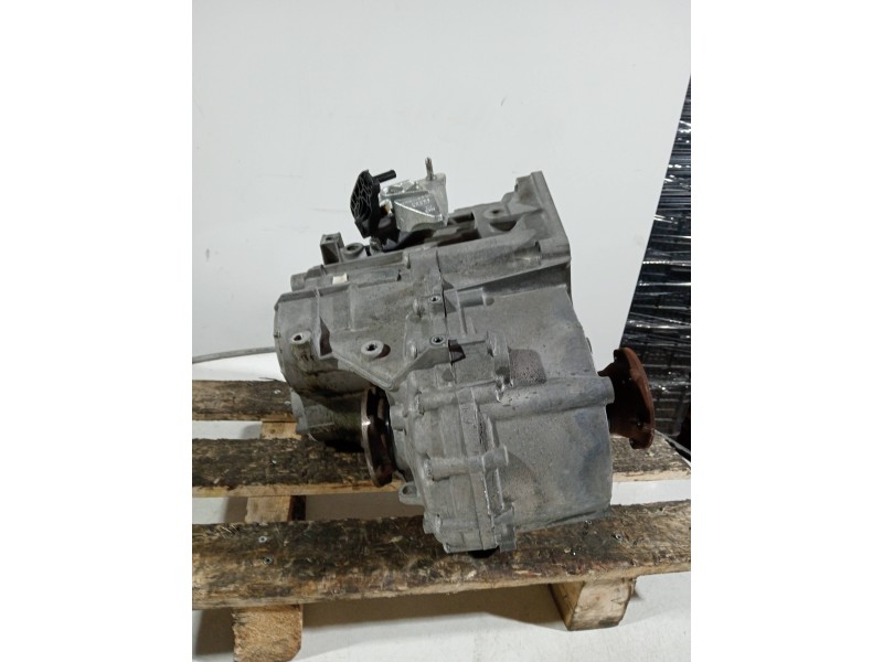 Recambio de caja cambios para volkswagen tiguan (5n2) referencia OEM IAM NFZ 19064 142311 0935 6V