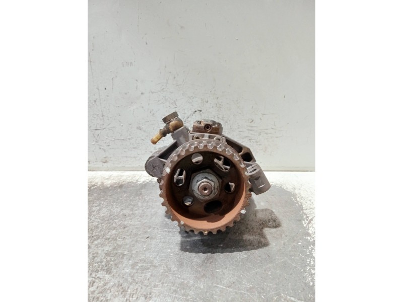 Recambio de bomba inyeccion para renault megane iii coupe dynamique referencia OEM IAM 8200821184 A2C20000754 CONTINENTAL