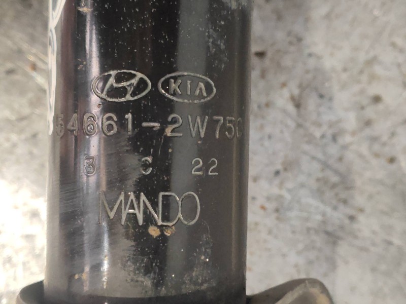 Recambio de amortiguador delantero derecho para hyundai santa fe (dm) tecno 4wd referencia OEM IAM 546612W750  