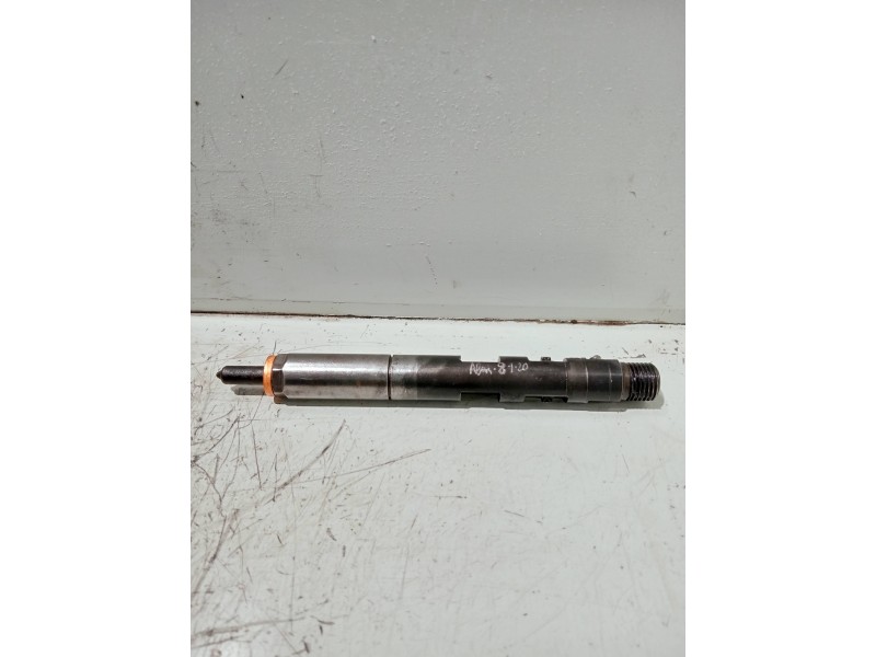 Recambio de inyector para renault kangoo referencia OEM IAM   