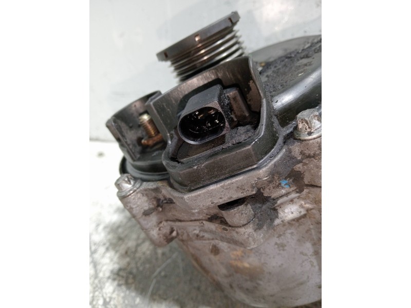 Recambio de alternador para mercedes clase m (w163) referencia OEM IAM 01220AA1P0 A0001502250 A6281540103