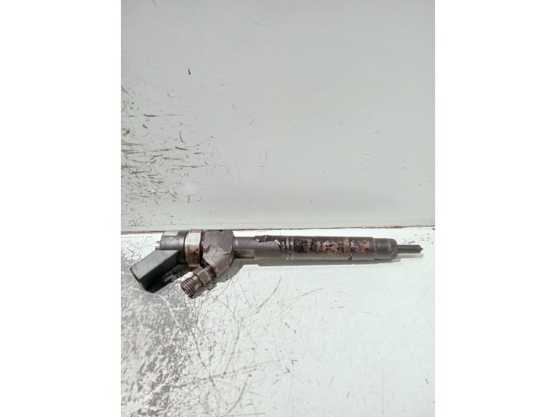 Recambio de inyector para mercedes clase a (w168) referencia OEM IAM A6680700987 0445110116 BOSCH