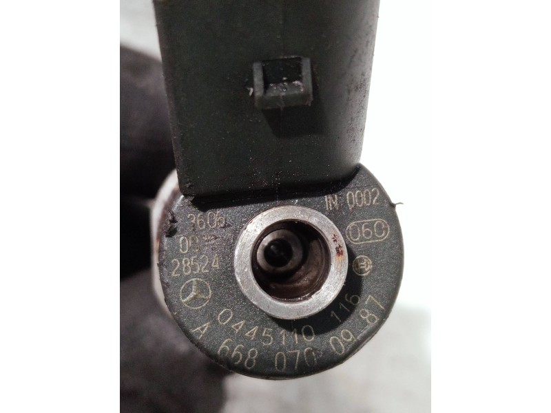 Recambio de inyector para mercedes clase a (w168) referencia OEM IAM A6680700987 0445110116 BOSCH