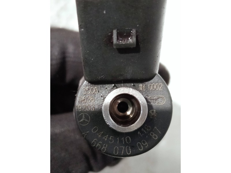 Recambio de inyector para mercedes clase a (w168) referencia OEM IAM A6680700987 0445110116 BOSCH