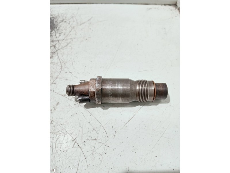 Recambio de inyector para jeep gr.cherokee (zj)/(z) referencia OEM IAM KCA17S70 BOSCH 