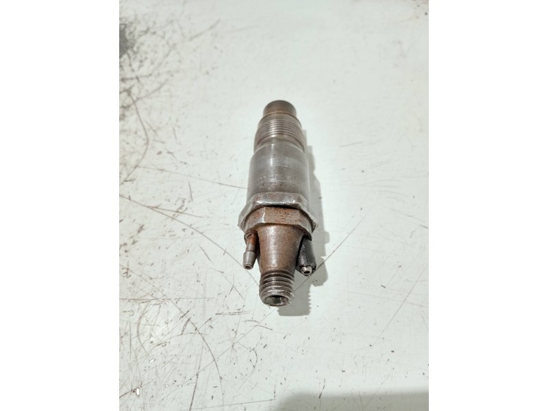 Recambio de inyector para jeep gr.cherokee (zj)/(z) referencia OEM IAM KCA17S70 BOSCH 