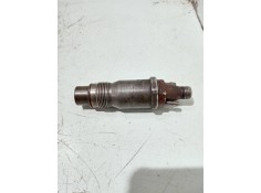 Recambio de inyector para jeep gr.cherokee (zj)/(z) referencia OEM IAM KCA17S70 BOSCH  2