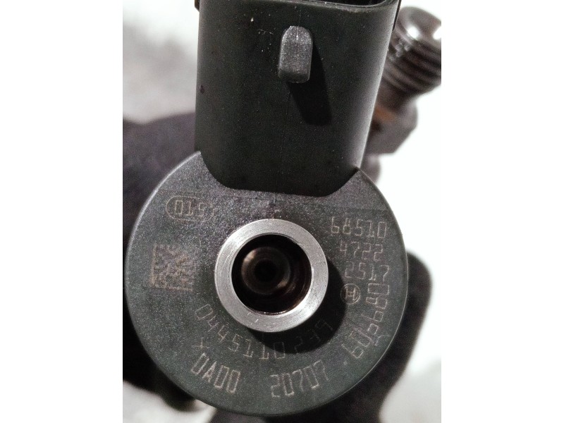 Recambio de inyector para peugeot 207 1.6 hdi referencia OEM IAM 606680 0445110239 BOSCH