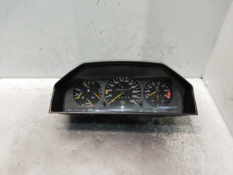 Recambio de cuadro instrumentos para mercedes clase e (w124) berlina referencia OEM IAM 87001199  