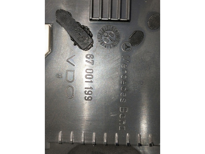 Recambio de cuadro instrumentos para mercedes clase e (w124) berlina referencia OEM IAM 87001199  