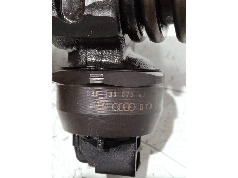 Recambio de inyector para volkswagen golf iv berlina (1j1) referencia OEM IAM 038130073AJ 0414720037 BOSCH