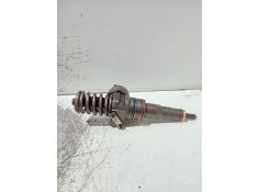 Recambio de inyector para volkswagen golf iv berlina (1j1) referencia OEM IAM 038130073AJ 0414720037 BOSCH