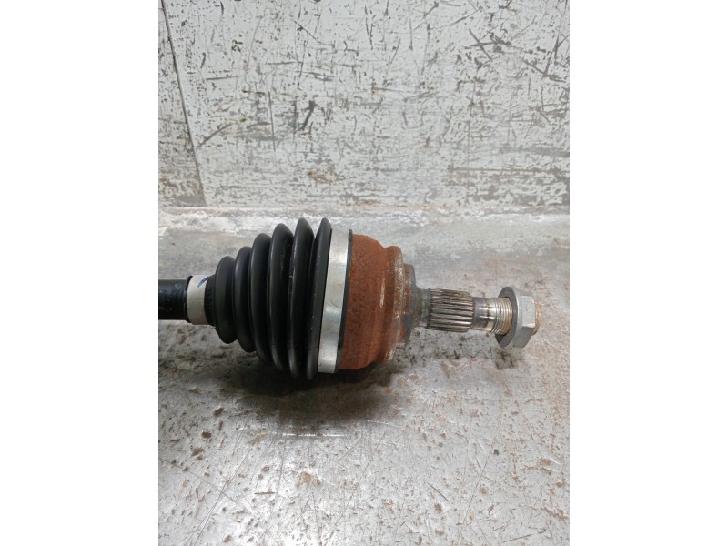 Recambio de transmision delantera izquierda para opel corsa f referencia OEM IAM 9825392980  