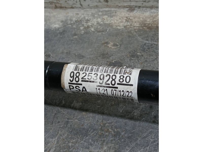 Recambio de transmision delantera derecha para opel corsa f referencia OEM IAM 9825392880  