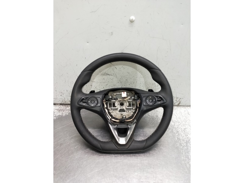 Recambio de volante para opel corsa f referencia OEM IAM   
