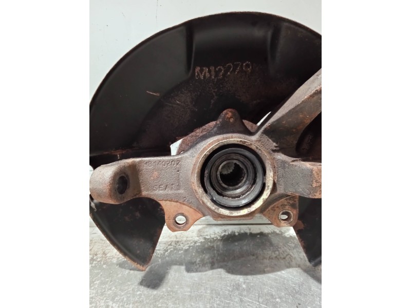 Recambio de mangueta delantera izquierda para seat fura gl referencia OEM IAM   