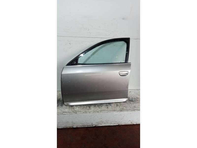 Recambio de puerta delantera izquierda para audi a6 avant (4b5) 2.5 tdi quattro referencia OEM IAM   5P