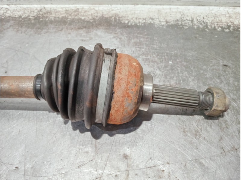 Recambio de transmision delantera izquierda para seat fura gl referencia OEM IAM   