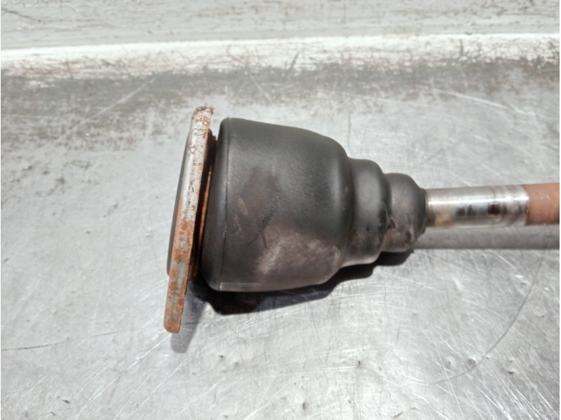 Recambio de transmision delantera izquierda para seat fura gl referencia OEM IAM   