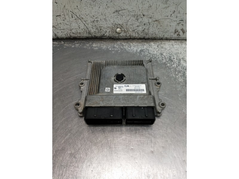 Recambio de centralita motor uce para opel corsa f referencia OEM IAM 9851418180 A3C7040000001 9815023380