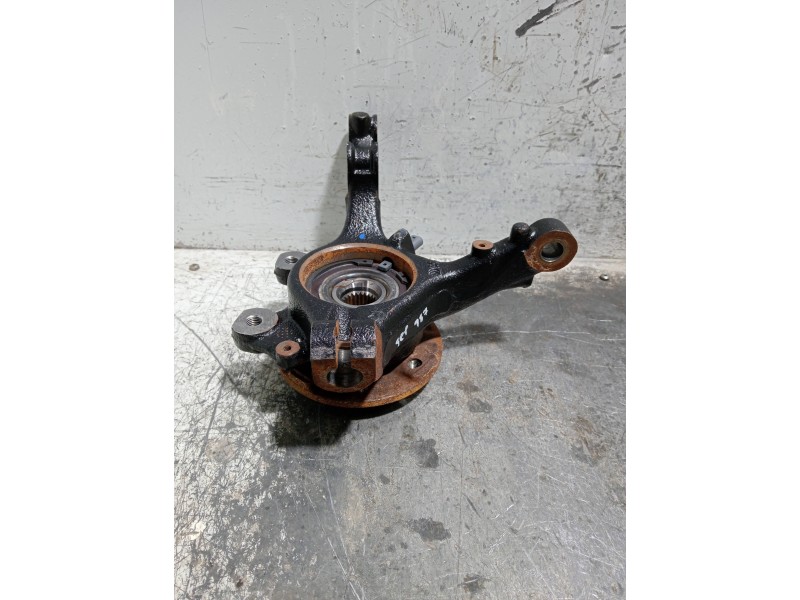 Recambio de mangueta delantera derecha para opel corsa f referencia OEM IAM   