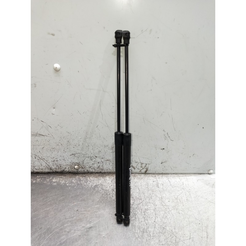 Recambio de amortiguadores maletero / porton para opel corsa f referencia OEM IAM 9831976680 93476478 