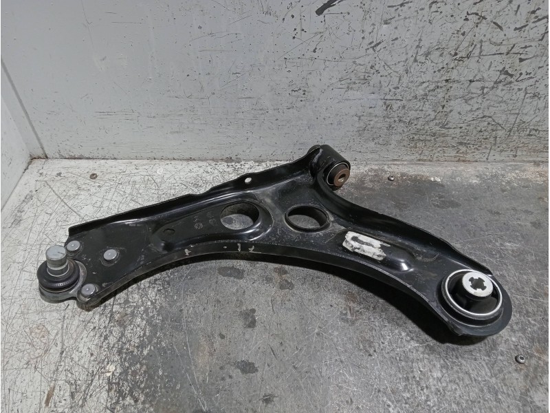 Recambio de brazo suspension inferior delantero izquierdo para opel corsa f referencia OEM IAM   