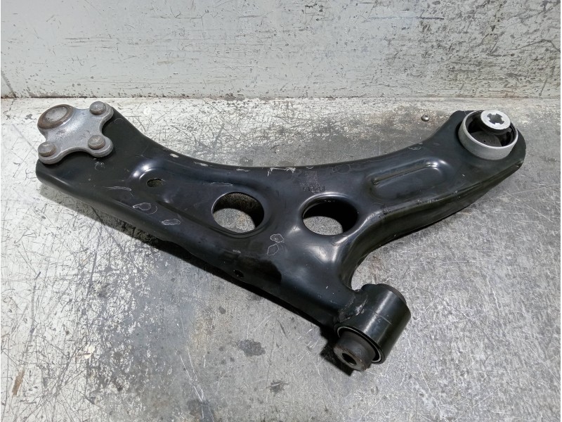 Recambio de brazo suspension inferior delantero izquierdo para opel corsa f referencia OEM IAM   