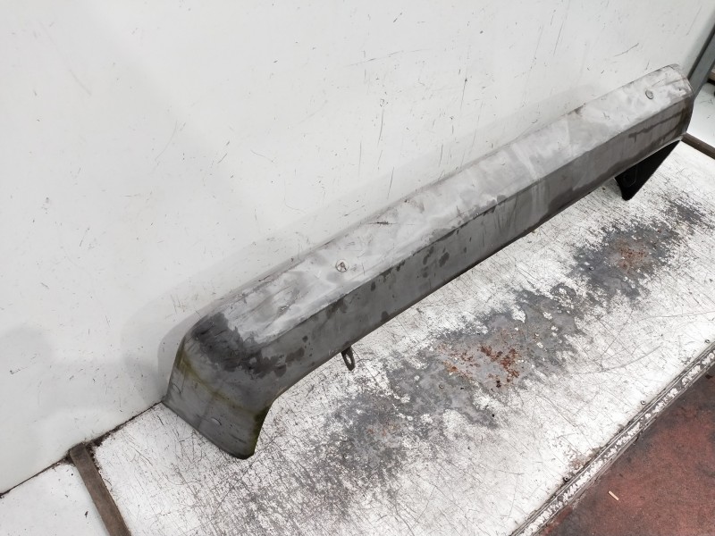 Recambio de paragolpes trasero para seat fura gl referencia OEM IAM   