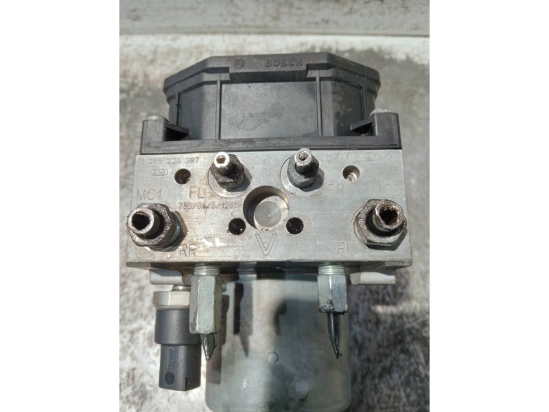 Recambio de abs para toyota avensis berlina (t25) referencia OEM IAM 0265950178 0265225387 4454005050