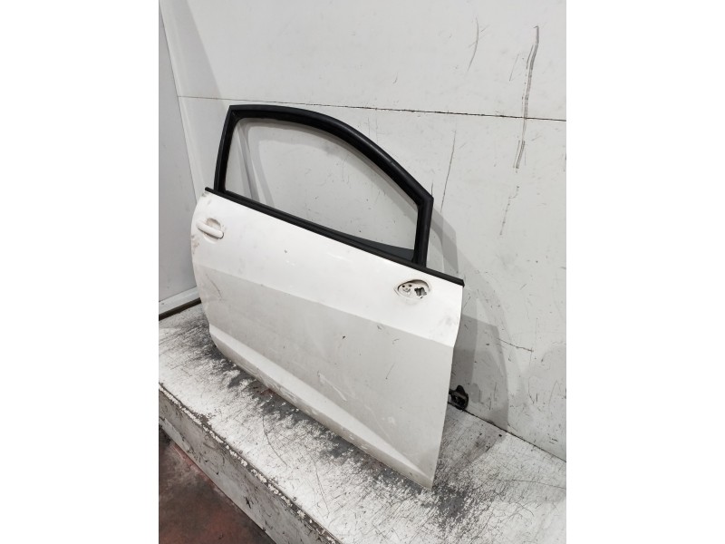 Recambio de puerta delantera derecha para seat ibiza (6j5) referencia OEM IAM   