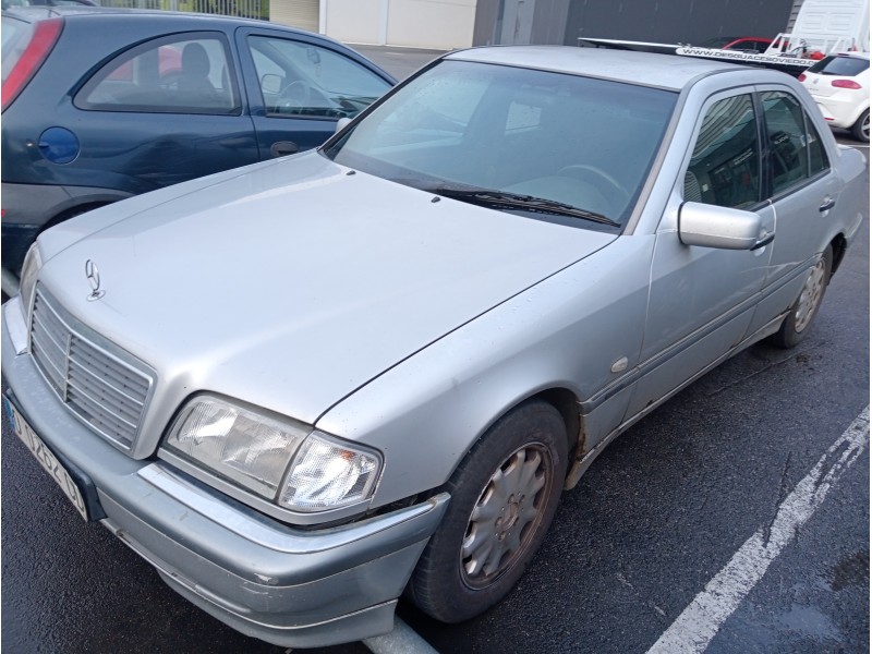 mercedes clase c (w202) berlina del año 1999