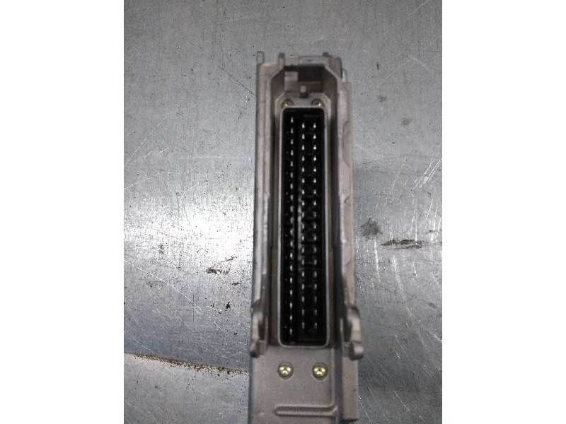 Recambio de centralita motor uce para bmw serie 3 berlina (e46) 318i referencia OEM IAM 0281001373 7785207 61353454607