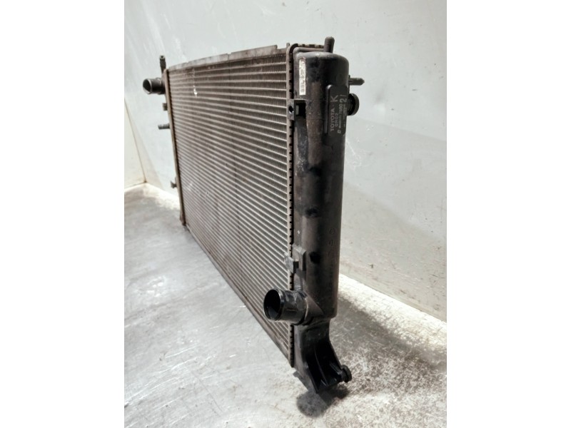 Recambio de radiador agua para toyota avensis berlina (t25) referencia OEM IAM MN4221337680  