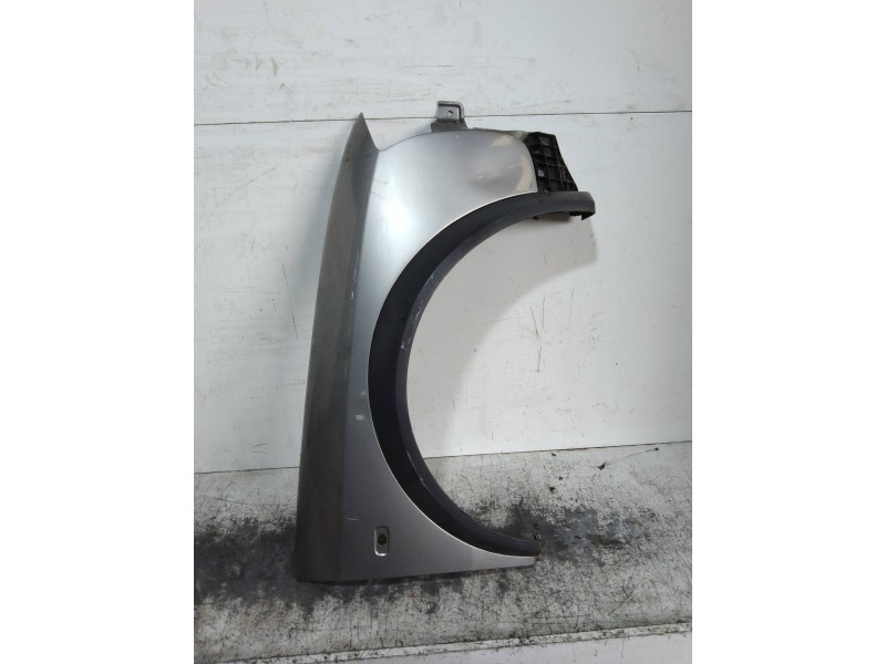 Recambio de aleta delantera derecha para audi a6 avant (4b5) 2.5 tdi quattro referencia OEM IAM   