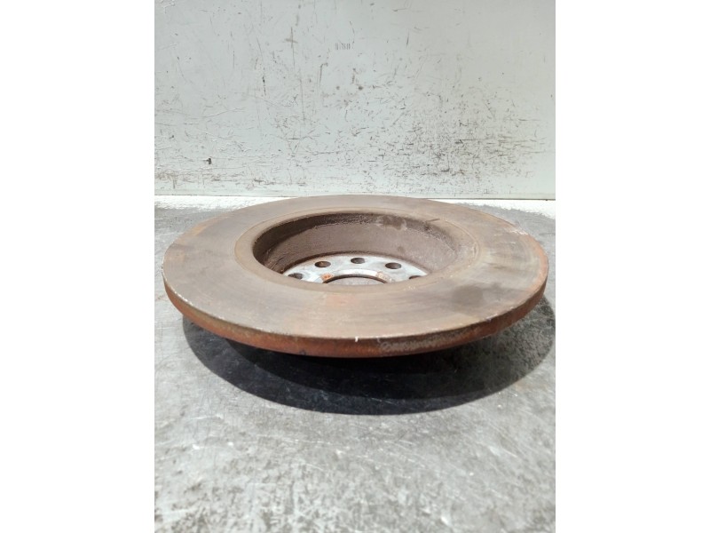 Recambio de disco freno trasero para volkswagen tiguan (5n2) referencia OEM IAM   