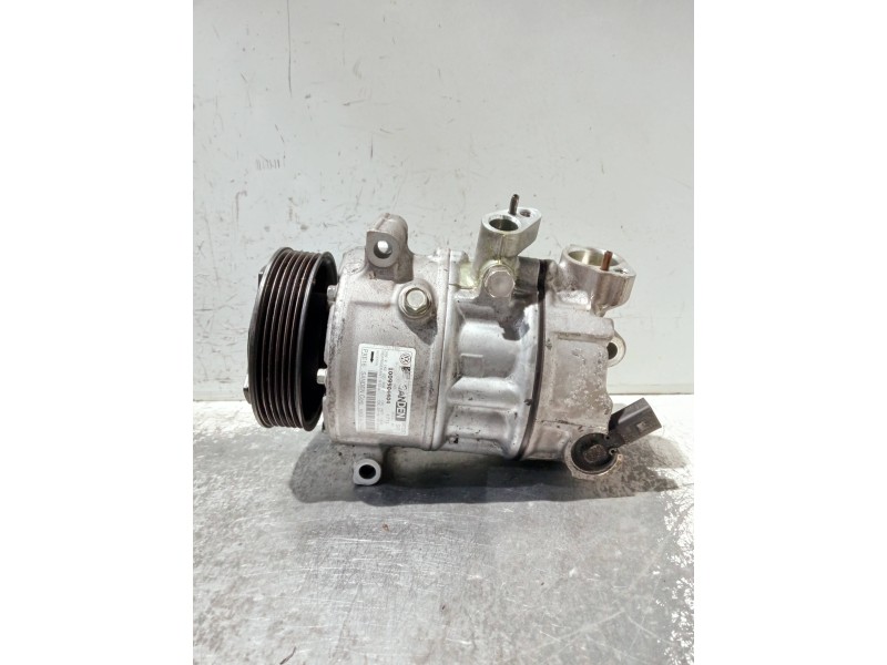 Recambio de compresor aire acondicionado para volkswagen tiguan (5n2) referencia OEM IAM 1K0820808F  