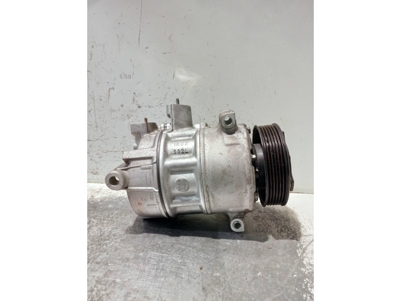 Recambio de compresor aire acondicionado para volkswagen tiguan (5n2) referencia OEM IAM 1K0820808F  