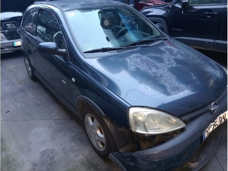 opel corsa c del año 2002